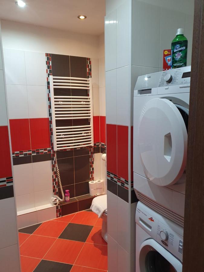 Family Apartman Kovarska Apartment Екстериор снимка